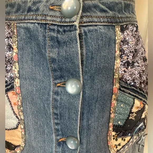 Coach Blue 100% Cotton Denim Patchwork ButtonUp Skirt Sequin Embroidery (Size 4) - Picture 6 of 13